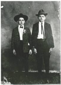 Picture (dated 1905) in diffuse lighting