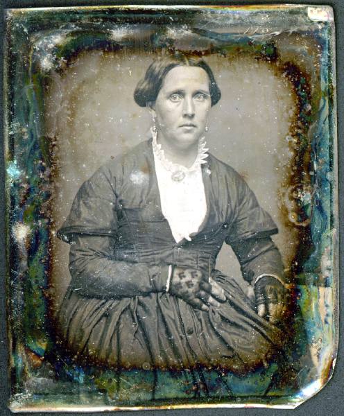 Are tintypes reverse images?